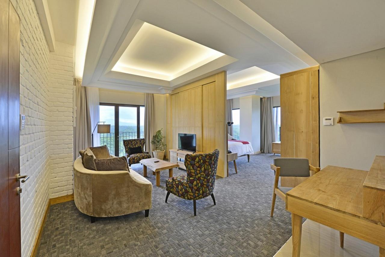 Famvida Hotel Lubuklinggau Номер фото