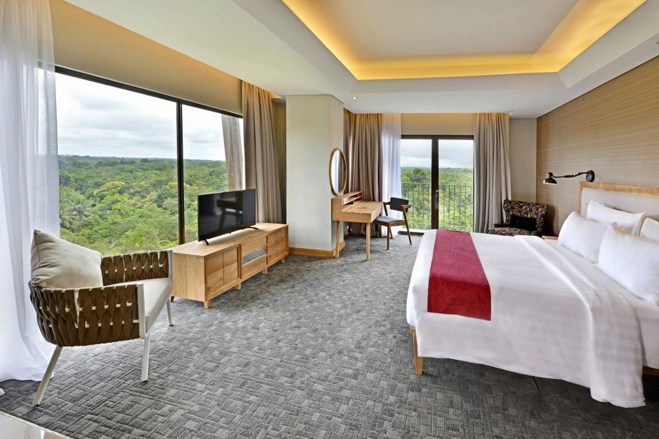 Famvida Hotel Lubuklinggau Номер фото