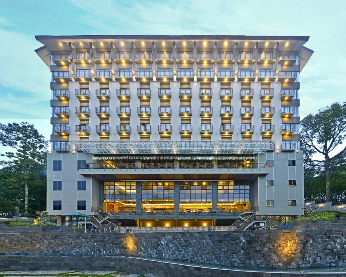Famvida Hotel Lubuklinggau Номер фото